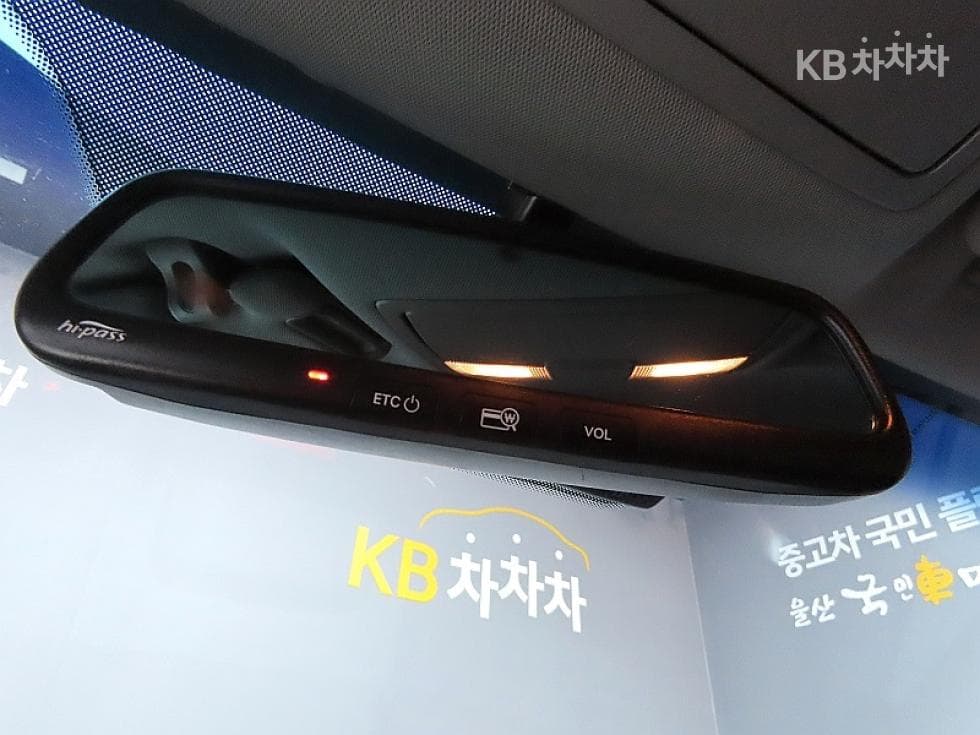 Kia SorentoRDiesel 2.0 2WD TLX Highest-end Type - 16