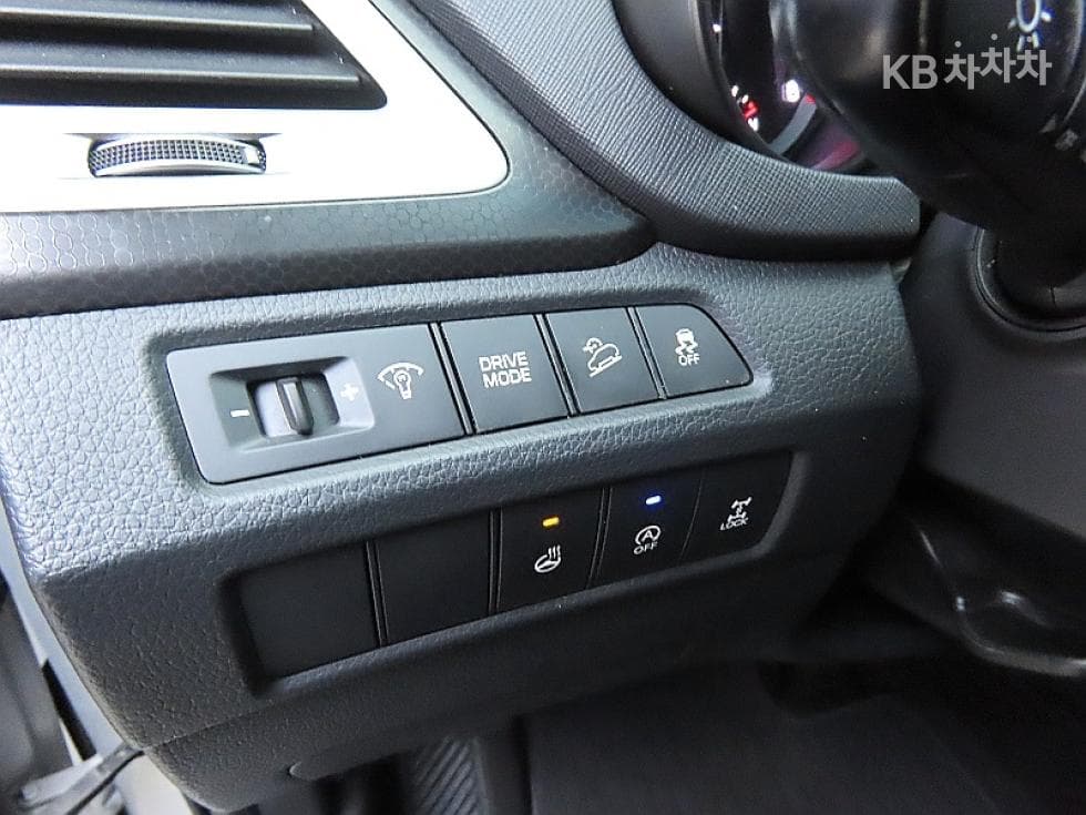 Hyundai Santa Fe The PrimeDiesel Hyundai R-engine 2.0 diesel 4WD 5-seater Premium - 12