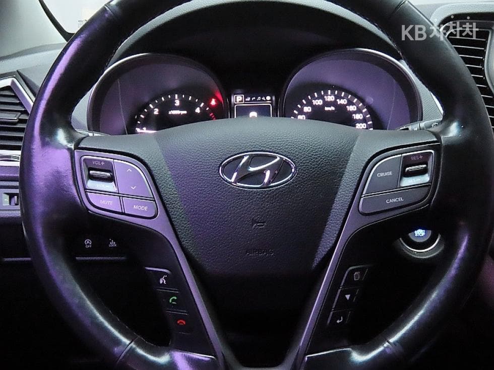 Hyundai Santa Fe The PrimeDiesel Hyundai R-engine 2.0 diesel 4WD 5-seater Premium - 17