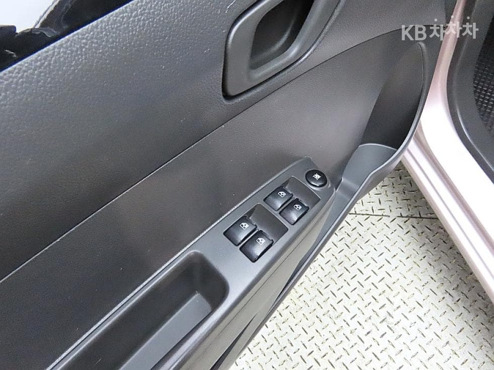GM Korea Chevrolet SparkLS Star - 13