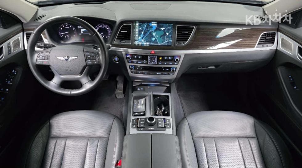 Genesis G803.3 GDI AWD Premium Luxury - 7