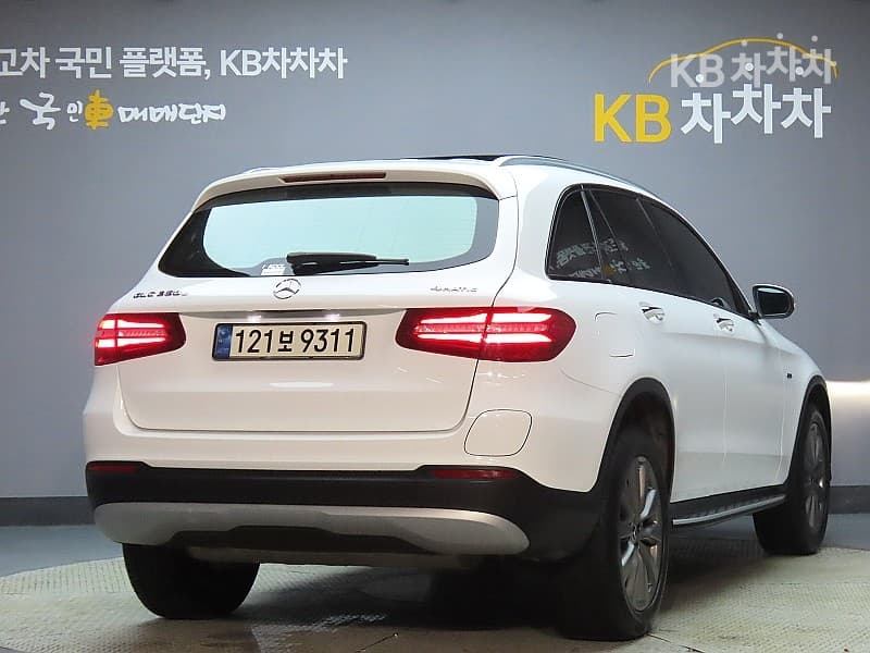 Mercedes-Benz GLC(X253)350e 4Matic Premium - 2