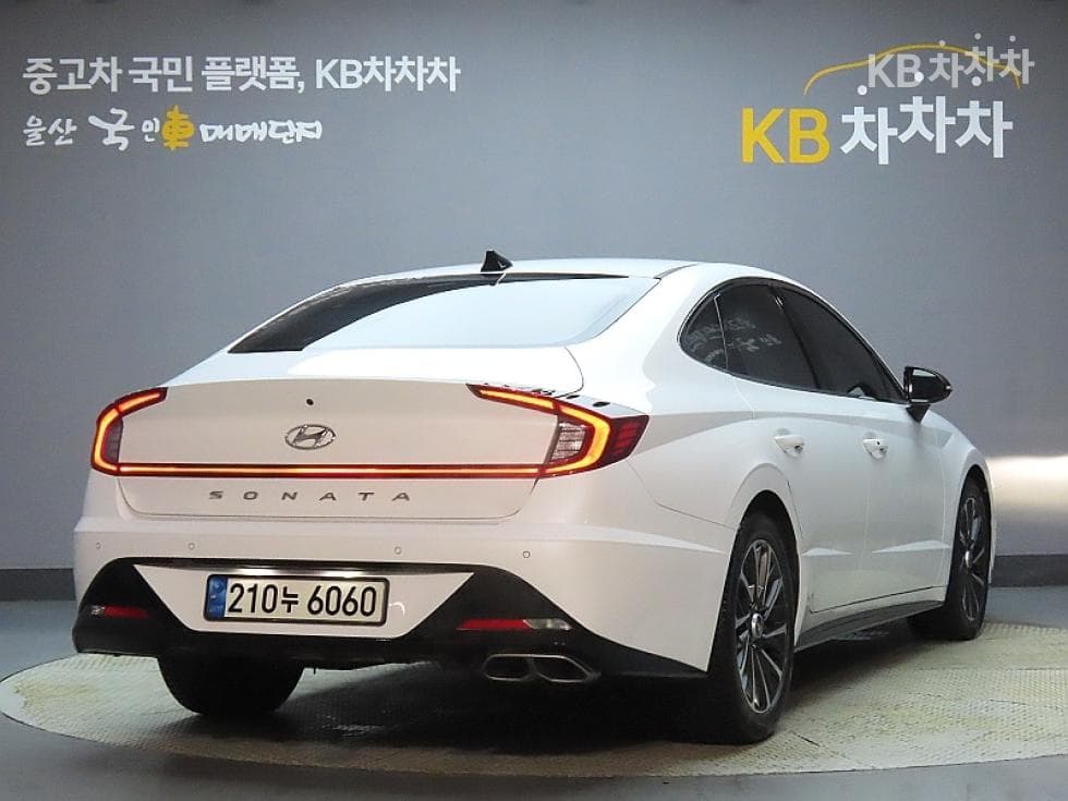 Hyundai Sonata (DN8)1.6 T Premium Plus - 2