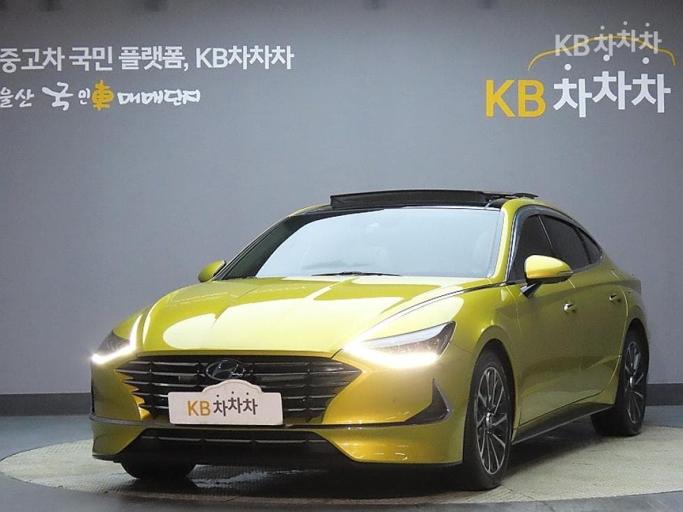 Hyundai Sonata (DN8) 2.0 Inspiration - Image 1