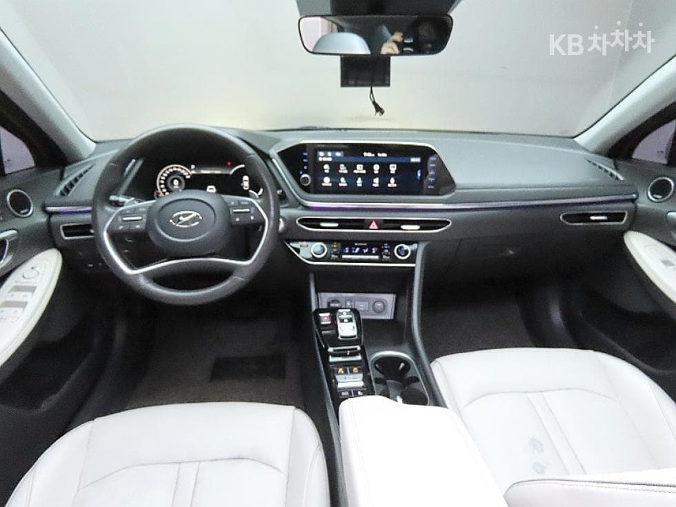 Hyundai Sonata (DN8)2.0 Inspiration - 6