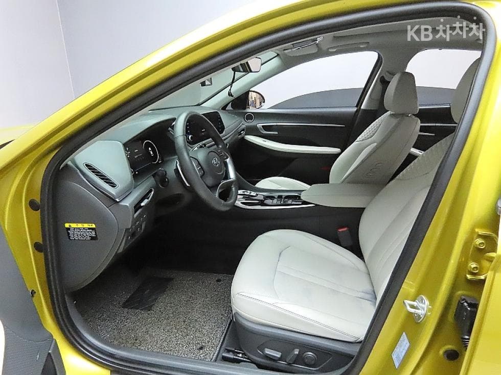 Hyundai Sonata (DN8)2.0 Inspiration - 10