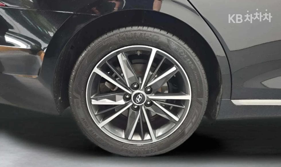 Hyundai The New (facelift) Grandeur (Azera)LPi 3.0 Premium - 26