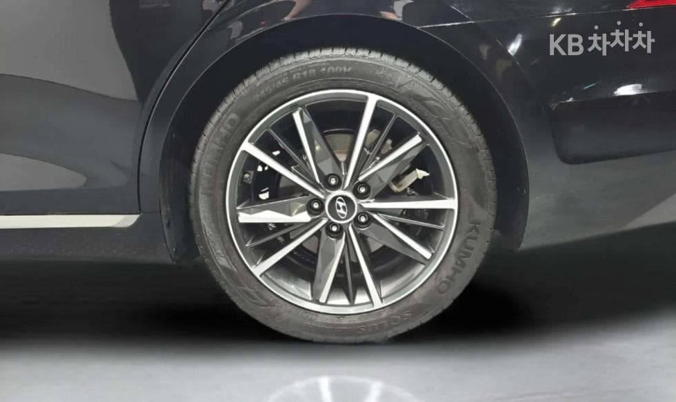 Hyundai The New (facelift) Grandeur (Azera)LPi 3.0 Premium - 31
