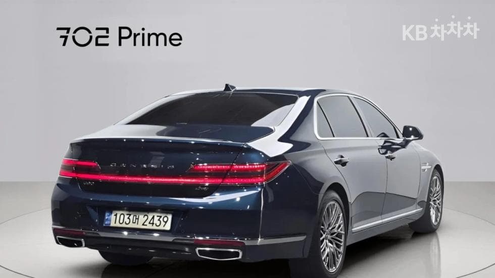 Genesis G903.8 GDi AWD Premium Luxury - 2