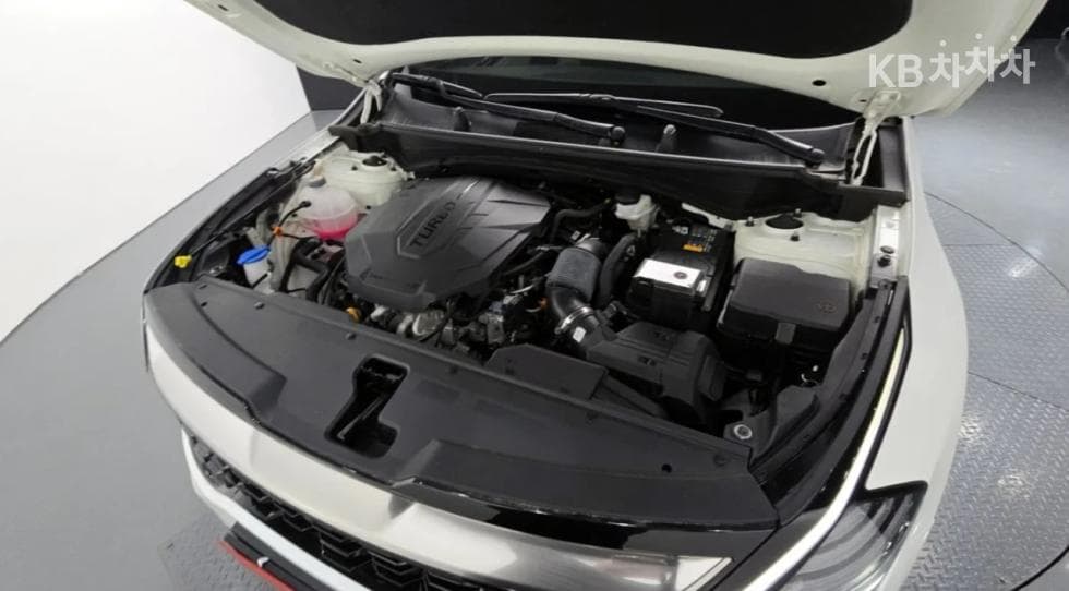 Kia The All New SportageD2.0 2WD Signature - 8