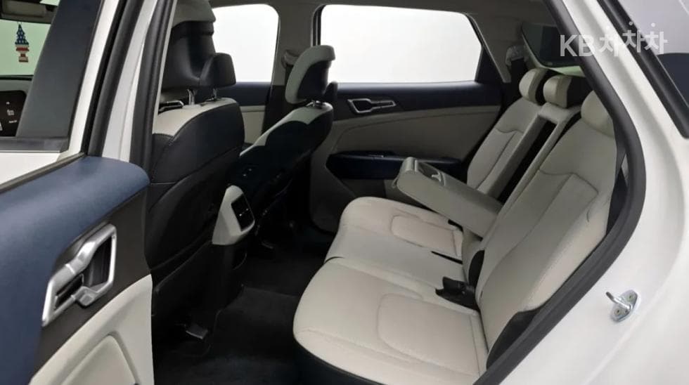 Kia The All New SportageD2.0 2WD Signature - 13