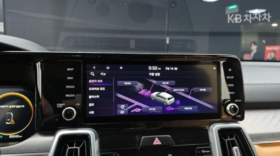 Киа The New (фейслифт) Sorento MQ42.5 T-GDI AWD Signature Gravity - 18