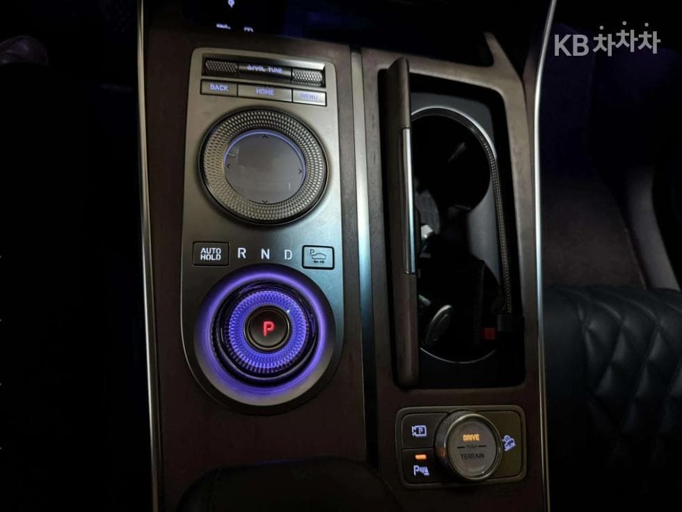 Genesis GV803.5 Turbo Gasoline AWD - 9
