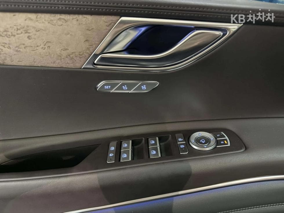 Genesis GV803.5 Turbo Gasoline AWD - 23