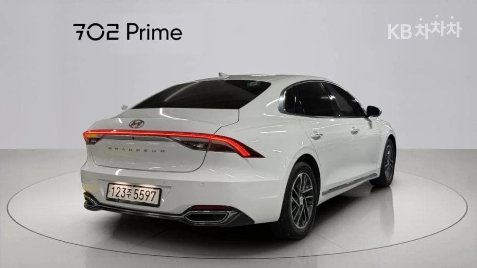 Hyundai The New (facelift) Grandeur (Azera)2.5 Premium - 2