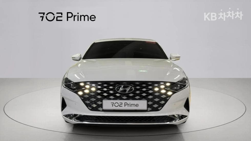 Hyundai The New (facelift) Grandeur (Azera)2.5 Premium - 3