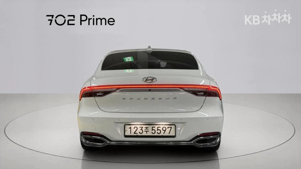 Hyundai The New (facelift) Grandeur (Azera)2.5 Premium - 4