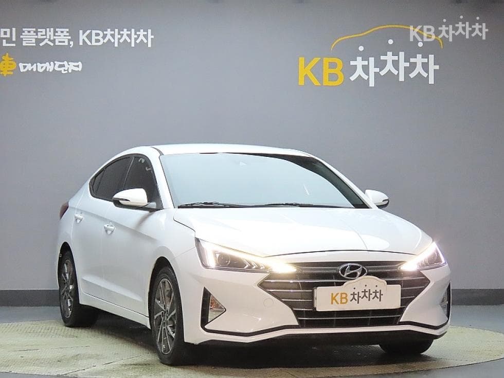 Hyundai The New (facelift) Avante (Elantra) ADSmartstream G1.6 Smart초이스 - 3