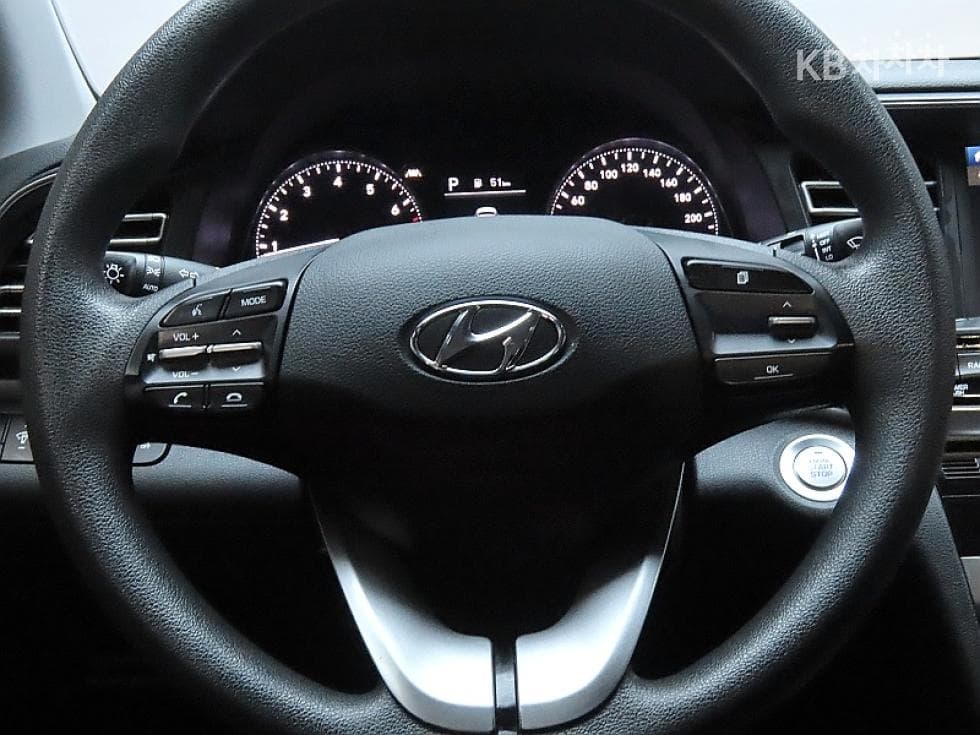 Hyundai The New (facelift) Avante (Elantra) ADSmartstream G1.6 Smart초이스 - 18