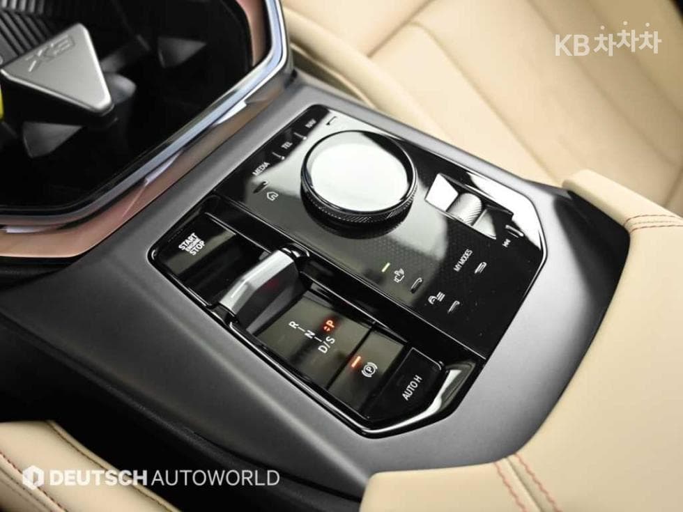 BMW X3 (G45)xDrive 20 Standard - 9