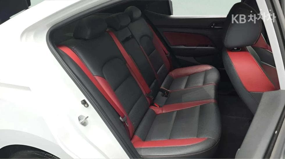 Hyundai Avante (Elantra)AD1.6 Turbo Gasoline Direct Injection 스포츠 - 8
