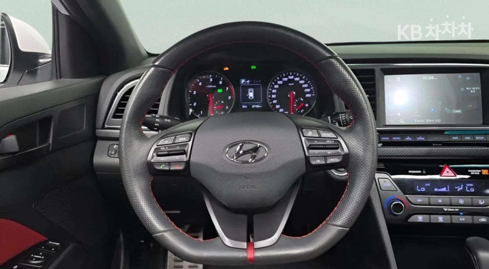Hyundai Avante (Elantra)AD1.6 Turbo Gasoline Direct Injection 스포츠 - 13