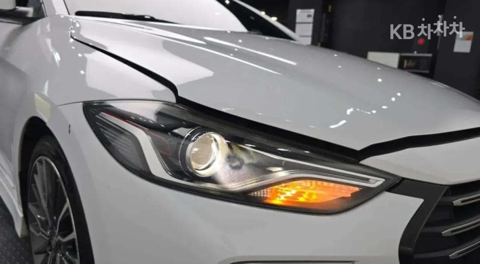 Hyundai Avante (Elantra)AD1.6 Turbo Gasoline Direct Injection 스포츠 - 17