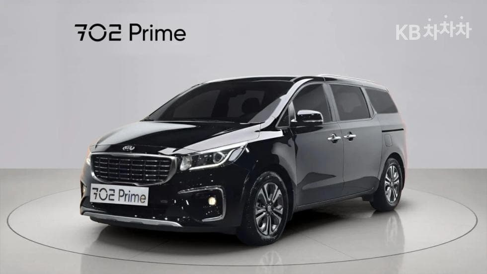 Kia The New (facelift) Carnival9-seater 2.2 Diesel Luxury - 3