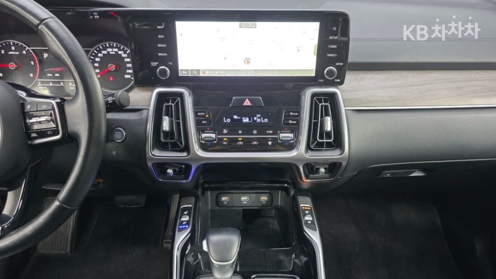 Киа Sorento 4-то поколение2.2 Дизел 2WD Престиж - 14