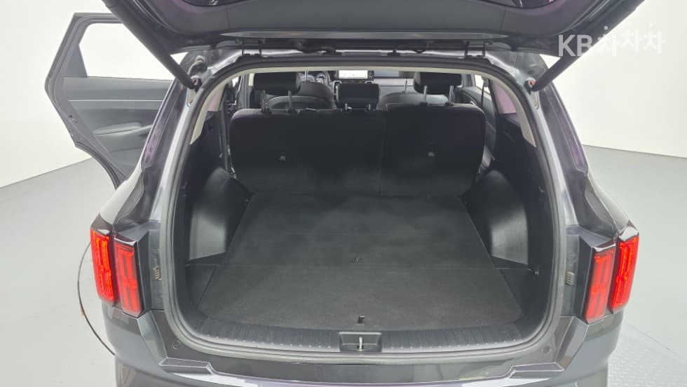 Киа Sorento 4-то поколение2.2 Дизел 2WD Престиж - 18