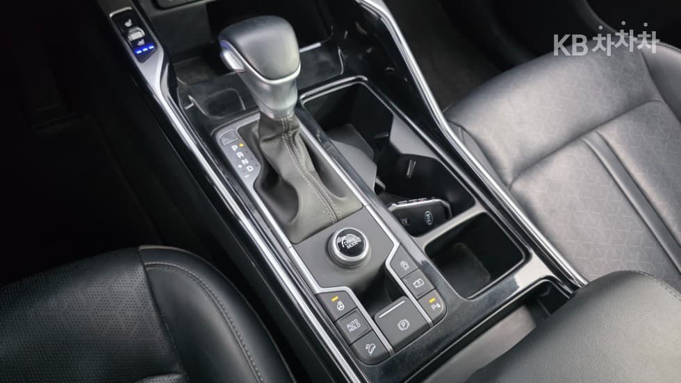 Киа Sorento 4-то поколение2.2 Дизел 2WD Престиж - 29