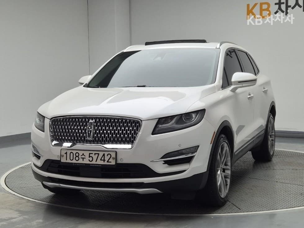 링컨 MKC 2.0 AWD 리저브(300A) - Image 1
