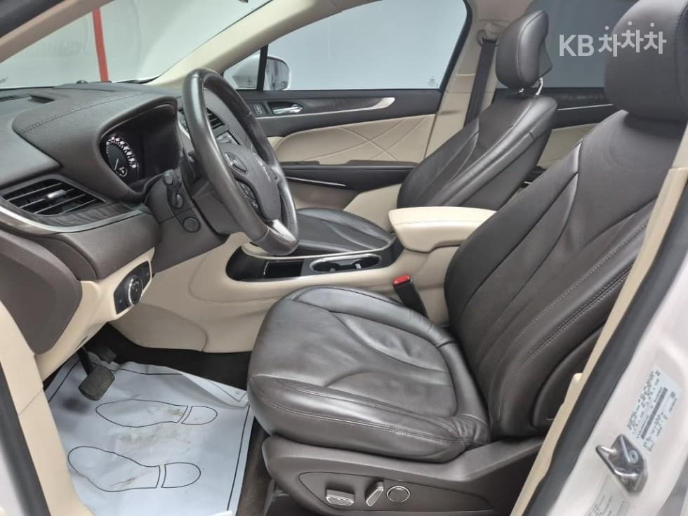 링컨 MKC2.0 AWD 리저브 - 11