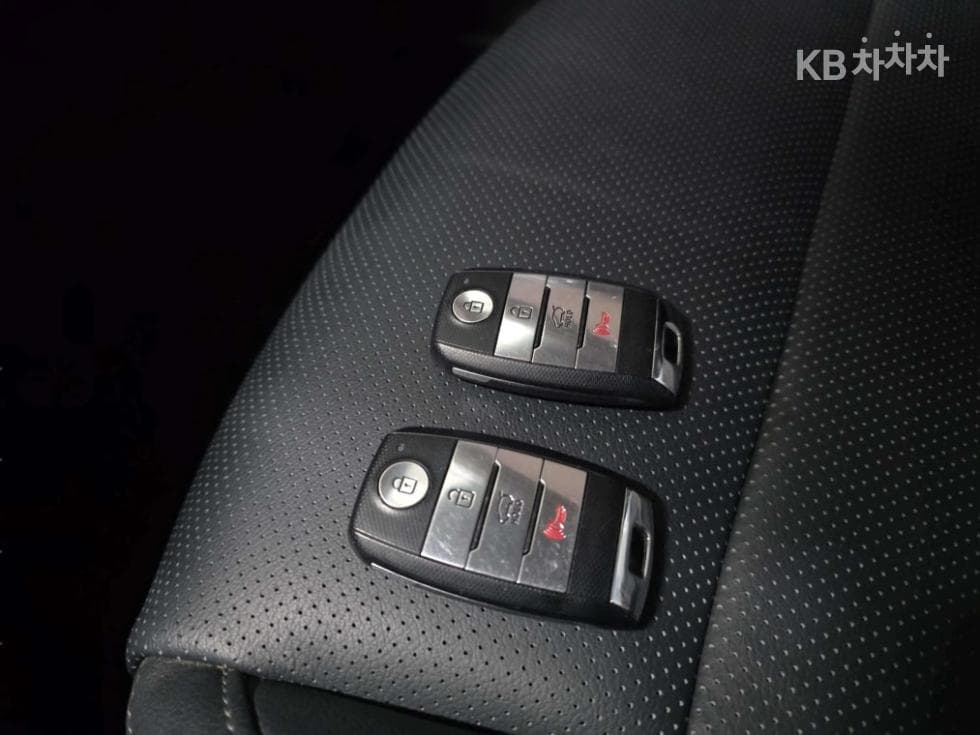 Киа All NewSorentoБензин 2.0 Турбо 2WD Noblesse - 14