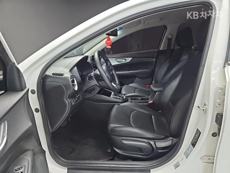 Киа The New (фейслифт) K3(BD)1.6 Бензин Тренди - 11
