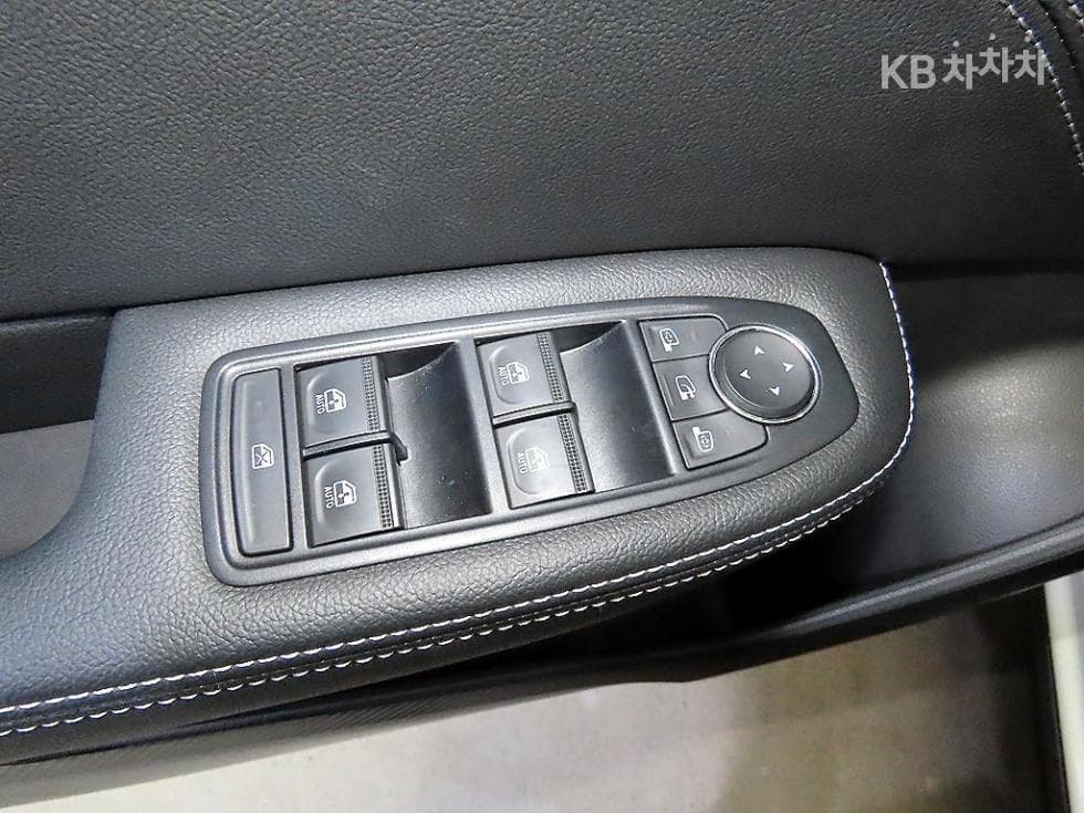 Renault Korea XM31.3 Turbo Gasoline RE Signature - 13