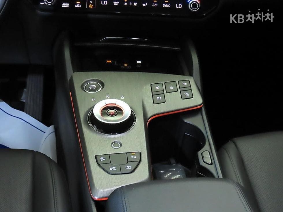 Киа The New (фейслифт) Sportage Хибрид1.6 Турбо HEV 2WD X-Line - 12