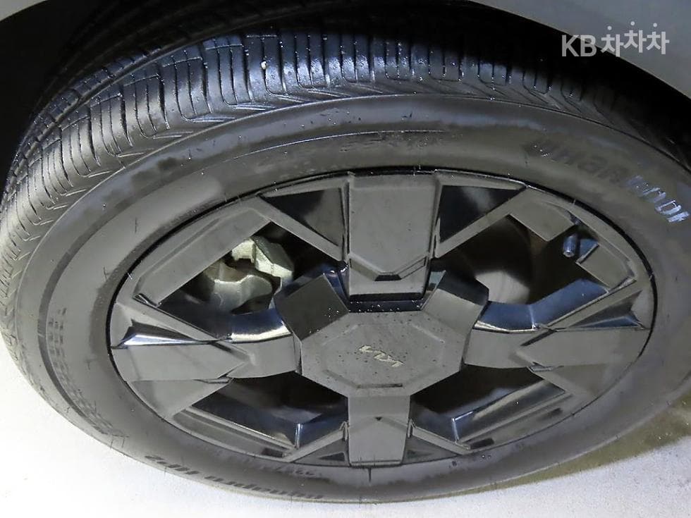 Киа The New (фейслифт) Sportage Хибрид1.6 Турбо HEV 2WD X-Line - 20