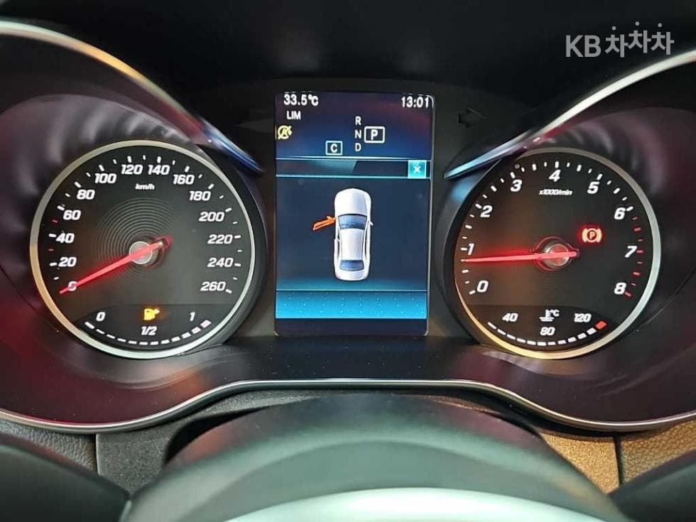 Mercedes-Benz The New (facelift) C-ClassC200 Avantgarde W205 - 6