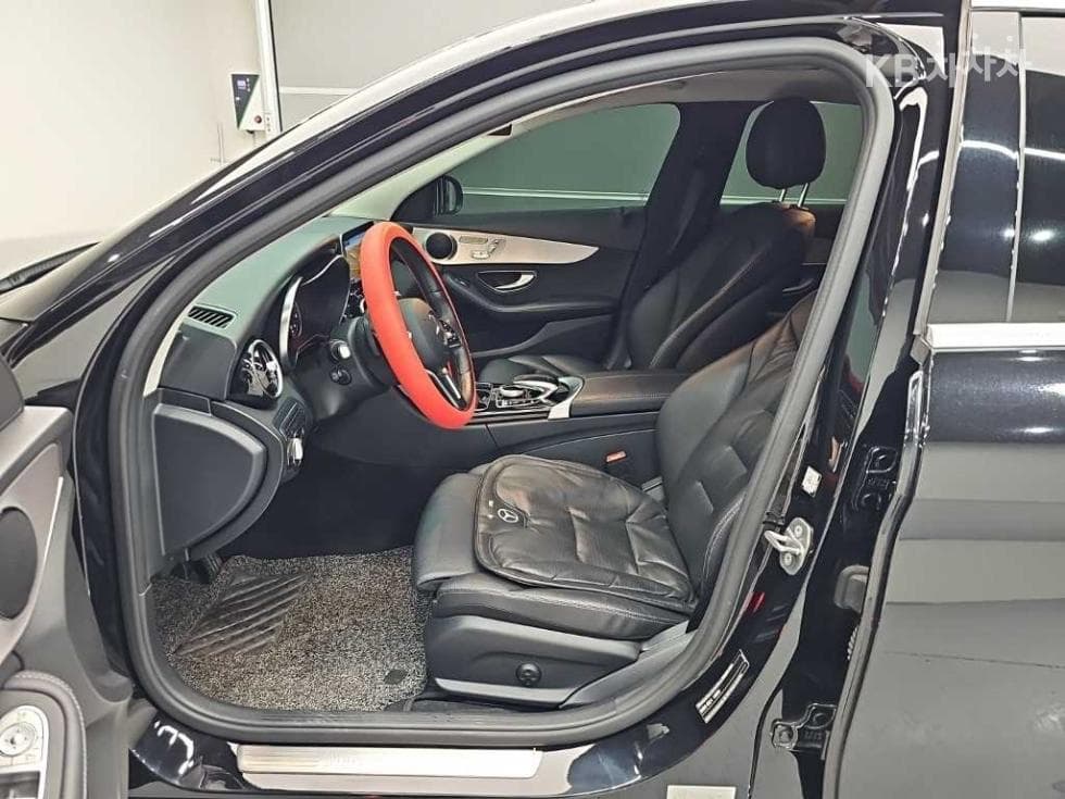 Mercedes-Benz The New (facelift) C-ClassC200 Avantgarde W205 - 11