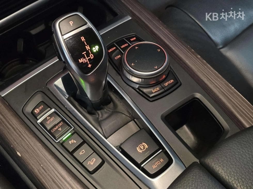 BMW X5 (F15)xDrive 30d Standard - 9