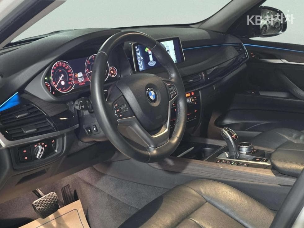 BMW X5 (F15)xDrive 30d Standard - 12