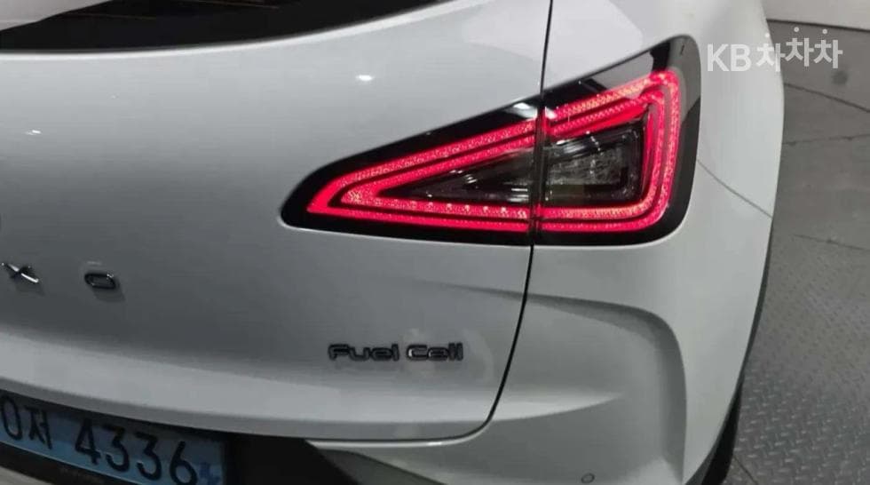 Hyundai NexoPremium - 17