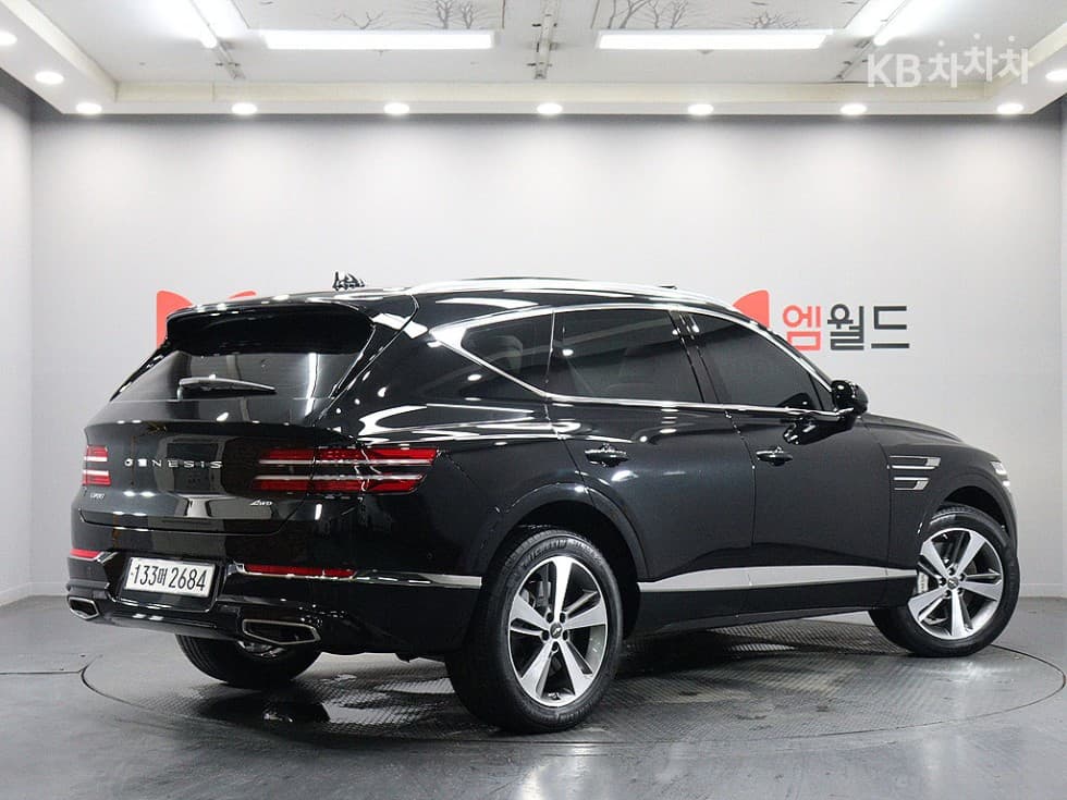 Genesis GV802.5 Turbo Gasoline AWD - 3