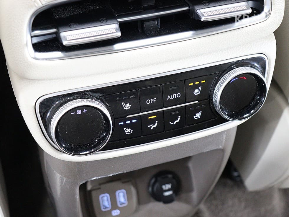 Genesis GV802.5 Turbo Gasoline AWD - 13