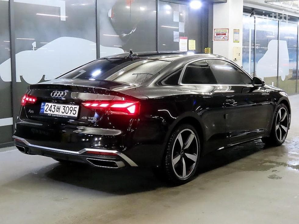 Audi A5(8W6)45 TFSI Quattro Coupe Premium - 4
