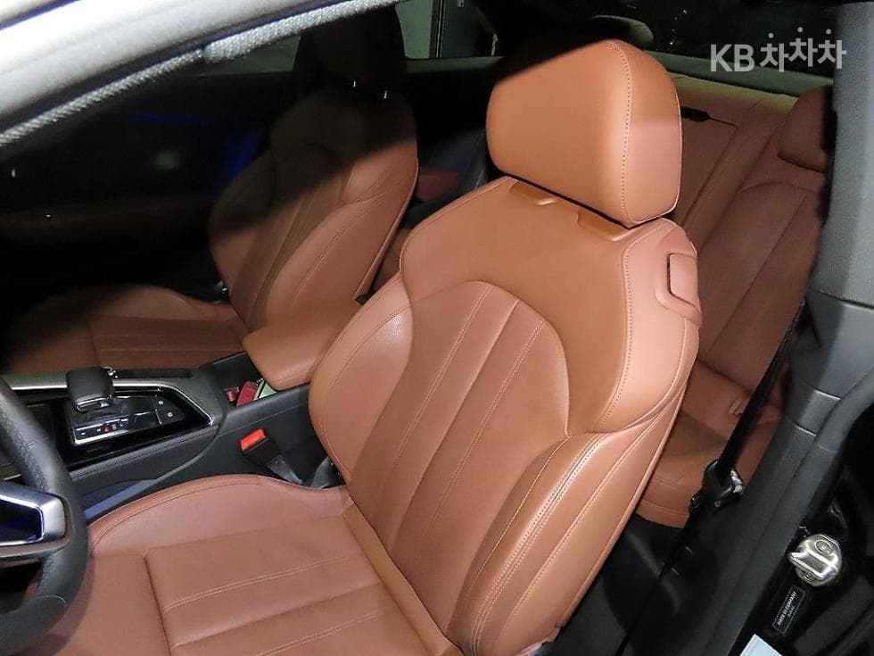 Audi A5(8W6)45 TFSI Quattro Coupe Premium - 7