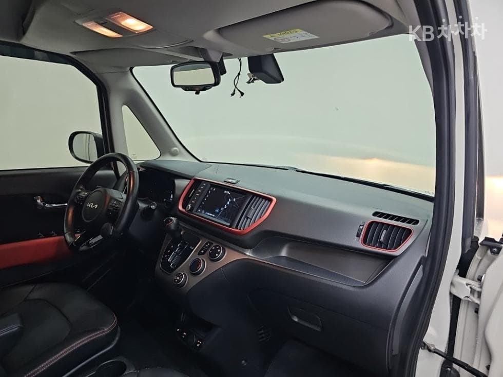 Kia The New (facelift) Ray (van)1.0 Gasoline Signature - 18