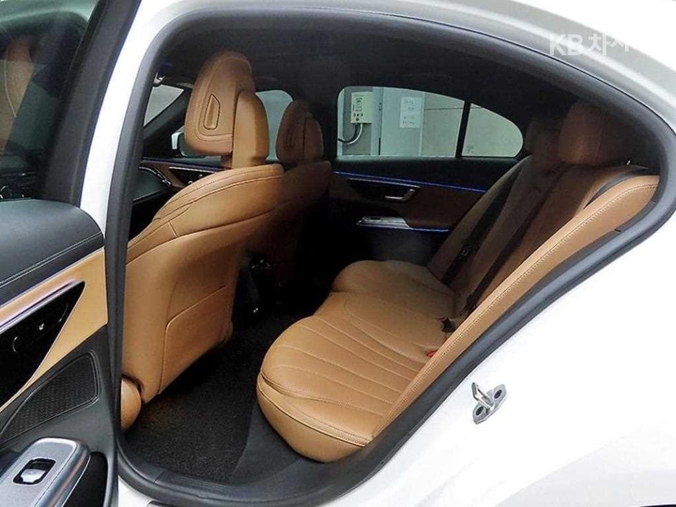 Mercedes-Benz E-클래스 (W214)E200 Avantgrade - 6