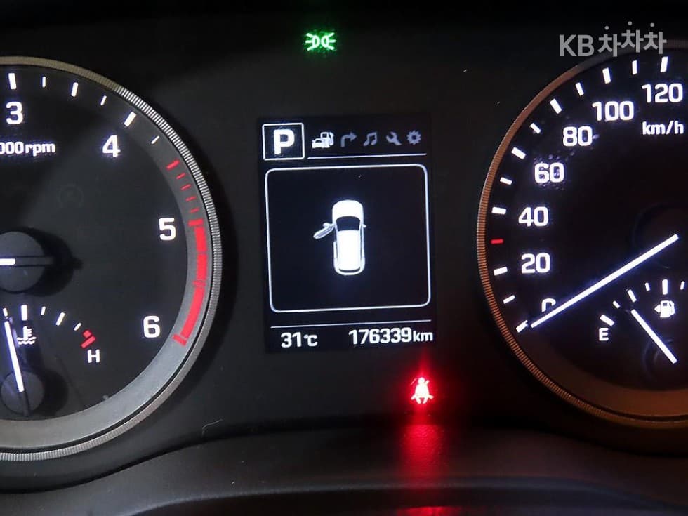 Хюндай All New ТуксонДизел(e-VGT R)2.0 2WD Premium - 9